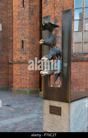 Il monumento della città di Brema musicisti in Riga, Lettonia Foto Stock