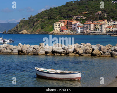 I pescatori trimestri del Cotone, porto, Marciana Marina, Isola d'Elba, Regione Toscana, Provincia di Livorno, Italia, Europa Foto Stock