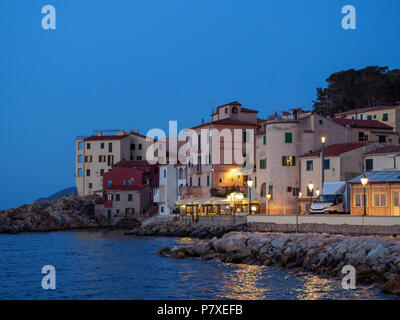 I pescatori trimestri del Cotone, porto, Marciana Marina, Isola d'Elba, Regione Toscana, Provincia di Livorno, Italia, Europa Foto Stock