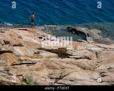 Naturali bacini di acqua Le Piscine nei pressi di Fetovaia, Elba, Regione Toscana, Provincia di Livorno, Italia, Europa Foto Stock