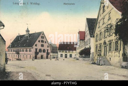 Inglese: Langenau era governata dalla città imperiale libera di Ulm per alcuni 425 anni fino alla mediatization di Ulm in 1802. Cartolina rilasciato c. 1910. 23 maggio 2013, 19:12:05 240 Langenau centro, c. 1910 Foto Stock