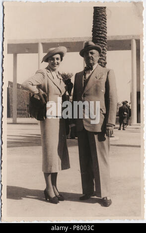 Inglese: F.T. Marinetti e benedetta Cappa . 18 Marzo 1937 259 Marinetti e benedetta Foto Stock