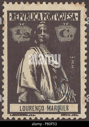 Timbro di Lourenço Marques (Portoghese Mozambico); 1914; timbro definitiva del problema "Ceres - questioni coloniali"; timbro timbro postale timbro: Michel: No. 118; Yvert et Tellier: No. 118 Colore: nero / nero su 'reaper-rivestito di carta" (nota: nella letteratura anglofona è a volte usato il termine "aper-rivestito' come descrizione per la carta di questi francobolli senza amplificare questo. Probabilmente si tratta di un inizio del processo di rivestimento della carta utilizzando del carboidrato polimerico a base di amido ottenuto da fiocco di piante alimentari ('reaper impianti").) FILIGRANA: nessuno valore nominale: ½ C. (Centavo) affrancatura validità: Foto Stock