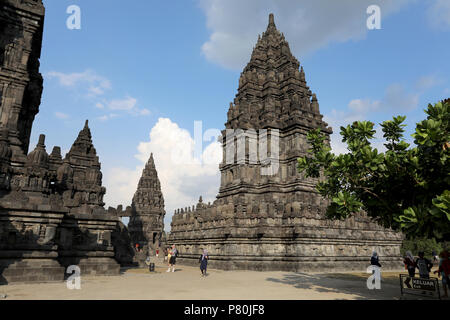 Jogjakarta, Indonesia - 23 Giugno 2018: Vista del tempio Hindu di Prambanan, nei pressi di Jogjakarta Foto Stock