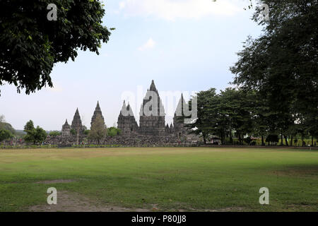 Jogjakarta, Indonesia - 23 Giugno 2018: Vista del tempio Hindu di Prambanan, nei pressi di Jogjakarta Foto Stock