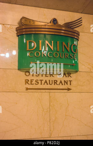 Segno per la Oyster Bar Ristorante in Grand Central Underground, Manhattan New York City Foto Stock