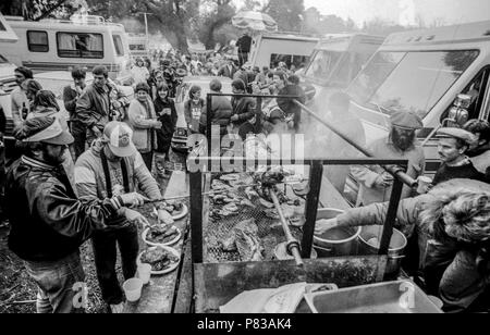 Stanford, in California, Stati Uniti d'America. Xx gen, 1985. Barbecue in azione al Super Bowl XIX portellone della Stanford University campus. Il San Francisco 49ers sconfitto i delfini di Miami 38-16 domenica, 20 gennaio 1985. Credito: Al di Golub/ZUMA filo/Alamy Live News Foto Stock