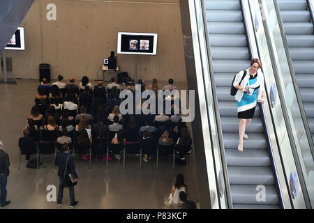 Berlino, Germania. 09 Luglio, 2018. BERLIN/Germania 09 luglio 2018  .vista generale di Federdation europea delle società di neuroscienze xi FENS Forum di neuroscienze a Berlino Germania 7-11 luglio 2018 Berlin /Germania . (Foto.Francesco Giuseppe decano/Deanpictures. Credito: Francesco Giuseppe decano/Deanpictures/Alamy Live News Foto Stock