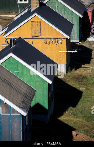 Case in Tasiilaq, Groenlandia orientale Foto Stock