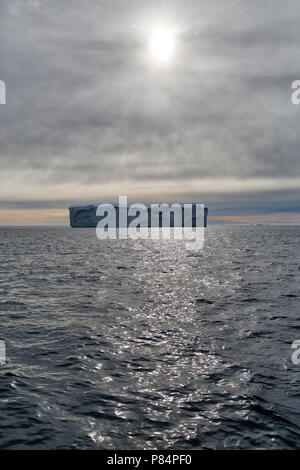 Iceberg al largo di Taliisaq, Groenlandia orientale Foto Stock