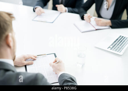 La gente di affari al seminario Foto Stock