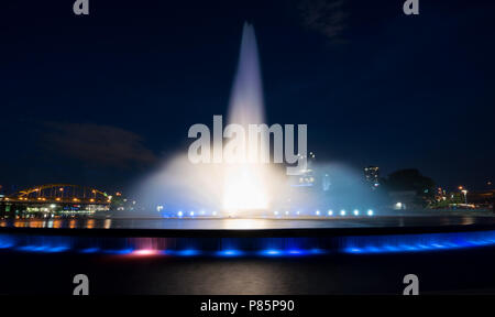 Point State Park fontana nel centro di Pittsburgh di notte Foto Stock