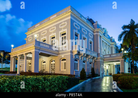 Puerto Rico a Centro di accoglienza (ex Antiguo Casino de San Juan), Stile Beaux Arts, Old San Juan, Puerto Rico Foto Stock