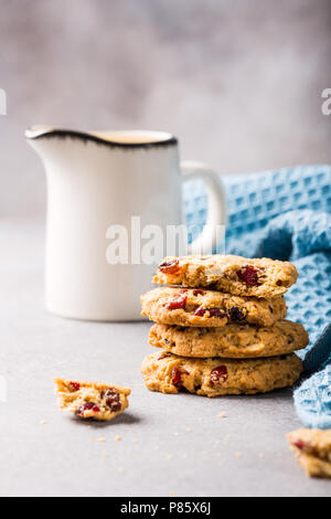 Farina di avena cookies con uvetta Foto Stock