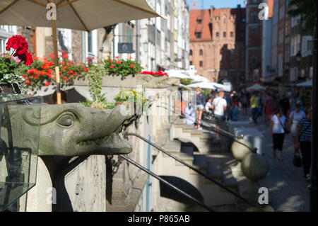 Ulica Mariacka (St. Mary Street) in città principale nel centro storico di Danzica, Polonia. 8 luglio 2018 © Wojciech Strozyk / Alamy Stock Photo Foto Stock