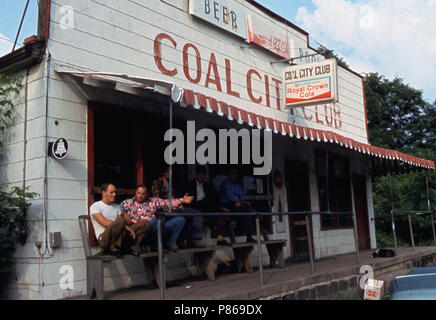 Il carbone City Club nella città di carbone, West Virginia, una parte di Beckley tutti gli uomini sono il carbone minatori Giugno 1974 Foto Stock