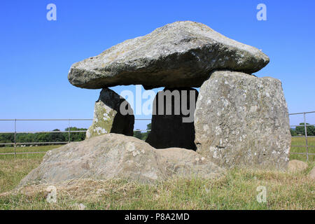 Bodowyr camera sepolcrale Llangaffo, Isola di Anglesey, Galles Foto Stock