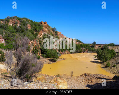 Miniera abbandonata, Rio Marina, Isola d'Elba, Regione Toscana, Provincia di Livorno, Italia, Europa Foto Stock