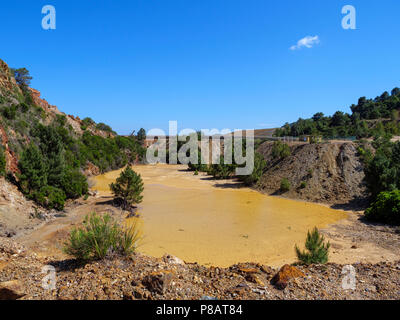 Miniera abbandonata, Rio Marina, Isola d'Elba, Regione Toscana, Provincia di Livorno, Italia, Europa Foto Stock