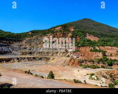 Miniera abbandonata, Rio Marina, Isola d'Elba, Regione Toscana, Provincia di Livorno, Italia, Europa Foto Stock