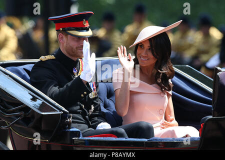 Trooping il colore cerimonia di Queen's 92ma dotate di compleanno: il principe Harry, Meghan, duchessa di Sussex Dove: Londra, Regno Unito quando: 09 giu 2018 Credit: WENN.com Foto Stock