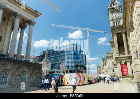 Su larga scala e di riqualificazione di progetti di costruzione nel centro della città di Birmingham Foto Stock