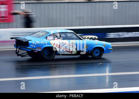 Drag racing al Santa pod raceway Foto Stock