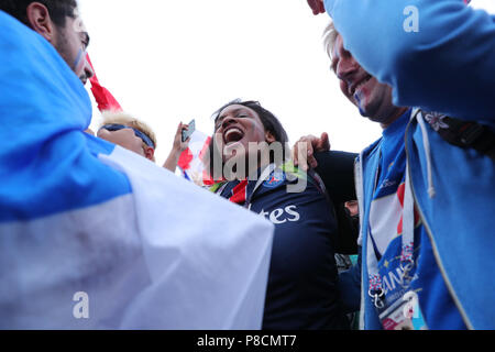 San Pietroburgo, Russia. 10 Luglio, 2018. Francia ventole (FRA) Calcio/Calcetto : FIFA World Cup Russia 2018 semi-finale match tra Francia 1-0 Belgio a San Pietroburgo Stadium di San Pietroburgo, Russia . Credito: Giovanni Osada AFLO/sport/Alamy Live News Foto Stock