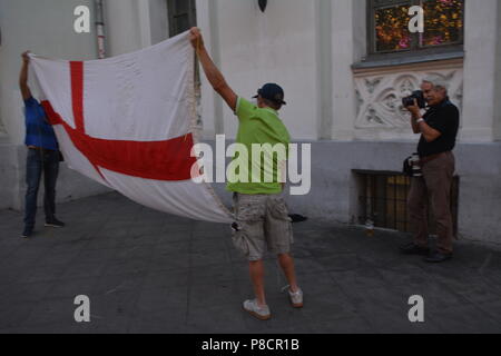 Mosca, Russia. Il 10 luglio 2018. FIFA World Cap 2018 Russia le strade di Mosca nei giorni del campionato di calcio sono riempiti con simboli di calcio e vari intrattenimenti di calcio. Per gli appassionati di calcio durante la partita 1/2 finali, per le strade di Mosca. Foto Stock