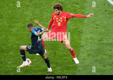 Kylian MBAPPE (sinistra, FRA) versus Marouane FELLAINI (BEL), azione, duelli, Francia (FRA) - Belgio (BEL) 1: 0, semi-finale, corrispondono 61, su 10.07.2018 a San Pietroburgo; Coppa del Mondo di Calcio 2018 in Russia dal 14.06. - 15.07.2018. © | Utilizzo di tutto il mondo Foto Stock