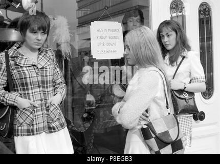 Gli amanti (1973) Paula Wilcox, Susan Littler, Rosalind Ayers, Data: 1973 Foto Stock