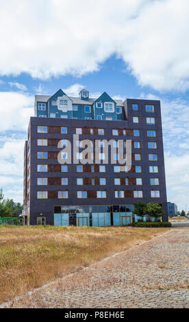 Il CIAC condominio in Middlehaven,Middlesbrough,l'Inghilterra,UK Foto Stock