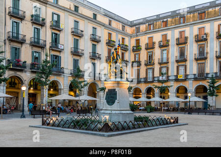 Piazza Indipendenza in Girona Spagna Foto Stock