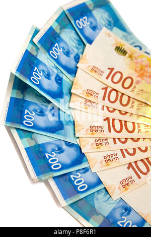 Nuovo sheqel israeliano banconote con il nuovo 200, 100 Foto Stock