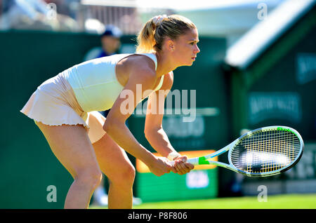 Camila Giorgi (ITA) giocando nel primo round della Valle di natura internazionale, Eastbourne, 25 giugno 2018 Foto Stock