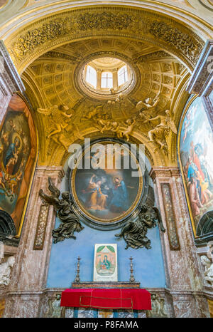 Cappella della Annunciazione disegnato da Gian Lorenzo Bernini, nella Basilica di San Lorenzo in Lucina in Roma, Italia. Foto Stock