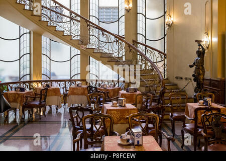 Interni dello storico Caffè Torino, Piazza San Carlo, Torino, Italia Foto Stock