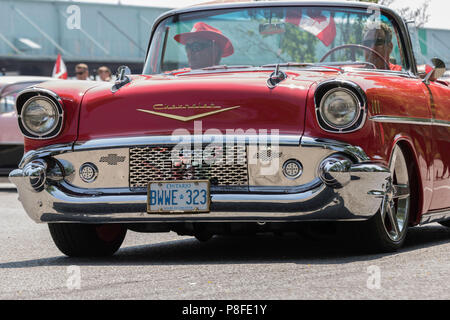 1957 Chevy BelAir personalizzata in Canada parata del giorno nel porto di credito, Ontario, Canada Foto Stock