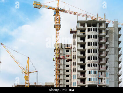 La costruzione di una moderna casa del pannello. A Kiev, Ucraina Foto Stock
