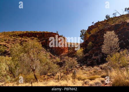 Serpentine Gorge, West Macdonnell Mountain Range, nei pressi di Alice Springs, Territori del Nord, Australia Foto Stock