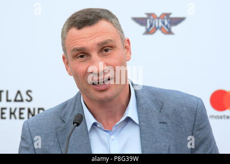 Kiev, Ucraina. 03 Luglio, 2018. Sindaco di Kiev Vitali Klitschko nel corso di una conferenza stampa in occasione dell apertura della Atlas Weekend 2018 festival musicale. Credito: Alexandr Gusev/Pacific Press/Alamy Live News Foto Stock