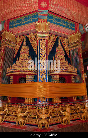 Preparazione per il songkran, Wat Bang Riang, buddhistic tempio, Thap messo, Amphoe hap messo, Phang Nga, Thailandia, Asia Foto Stock