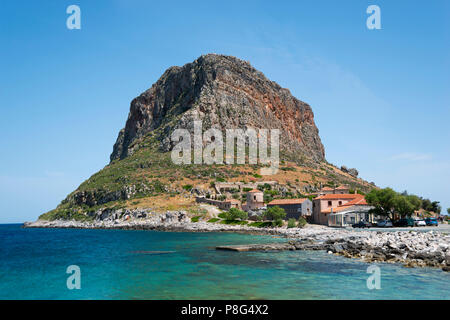 Rock di Monemvasia, Laconia, Peloponneso, Grecia Foto Stock