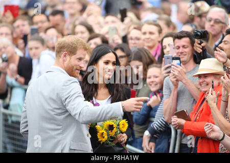 Il principe Harry e Meghan Markel visitare la Grande Carestia scultura, Dublino, Irlanda Foto Stock