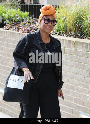 Emeli Sande fuori ITV Studios con: Emeli Sande dove: Londra, Regno Unito quando: 11 giu 2018 Credit: rocciosa/WENN.com Foto Stock