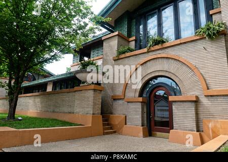 Questo raffinato esempio di Frank Lloyd Wright prairie architettura di stile è stato commissionato dalla ricca vedova, Susan Lawrence Dana nel 1902 ed è una delle principali t Foto Stock