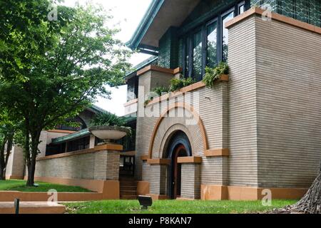 Questo raffinato esempio di Frank Lloyd Wright prairie architettura di stile è stato commissionato dalla ricca vedova, Susan Lawrence Dana nel 1902 ed è una delle principali t Foto Stock