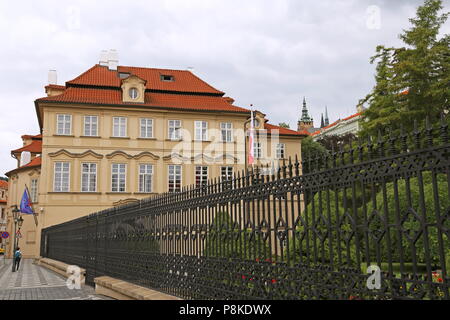 Ambasciata polacca, Valdštejnská, Malá Strana (Quartiere Piccolo), Praga Cechia (Repubblica Ceca), Europa Foto Stock