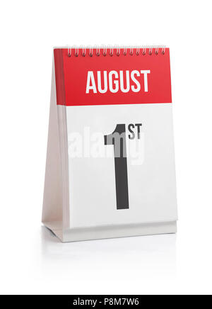 Il mese di agosto i giorni del calendario, primo giorno isolato su bianco Foto Stock