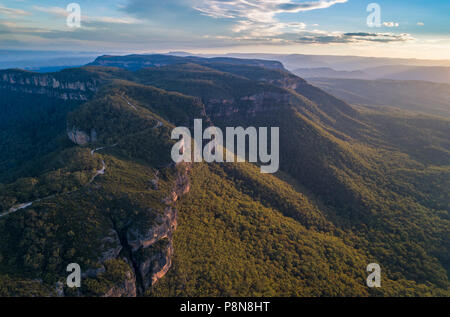 Jamison Valley nel Blue Mountains National Park Foto Stock